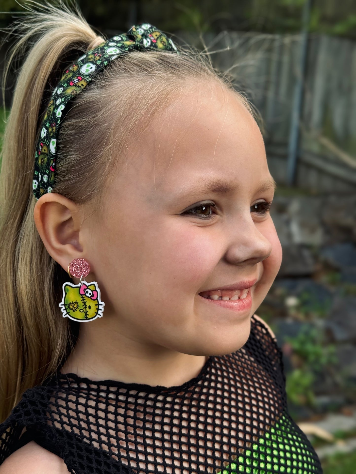 Zombie kitty dangle earrings
