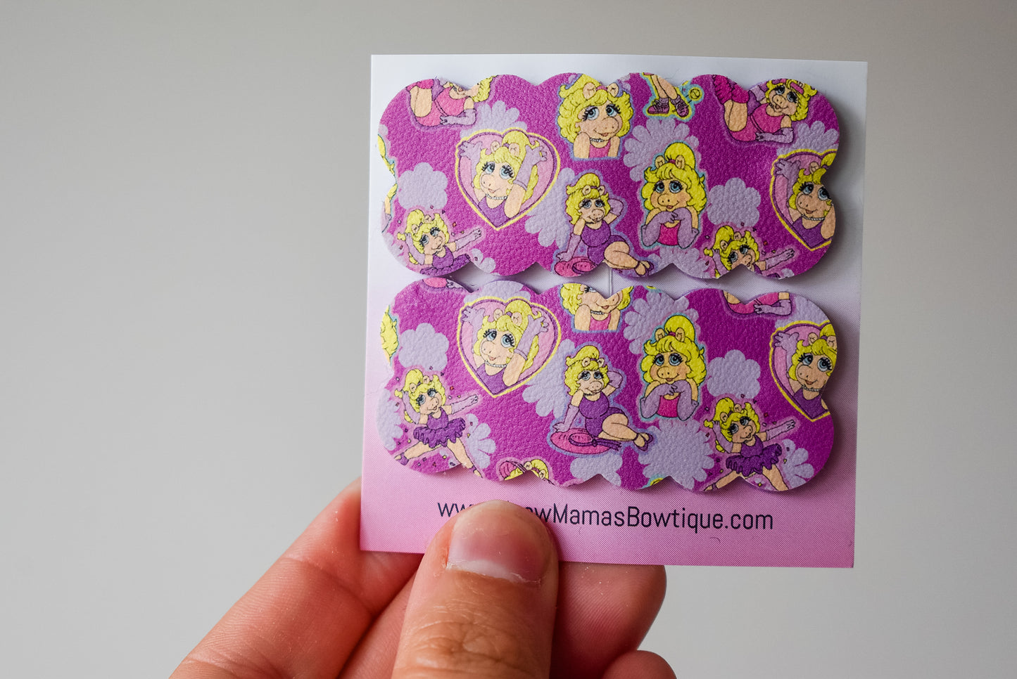 Miss Piggy squiggle snap clip set