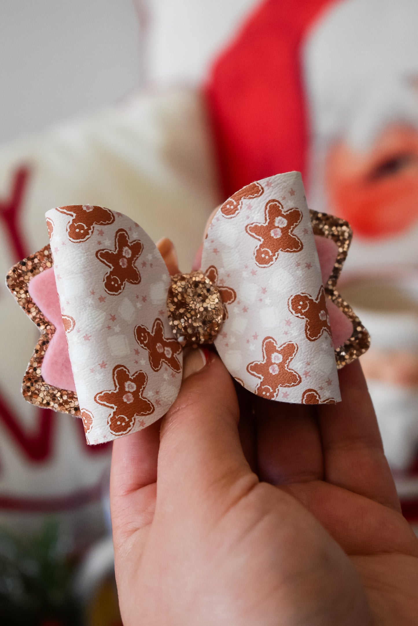 Gingerbread and mashmellow medium bow