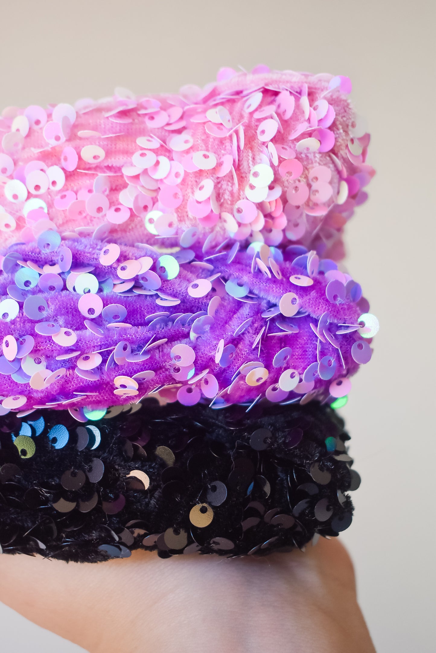 Sequin headband in colour Glinda