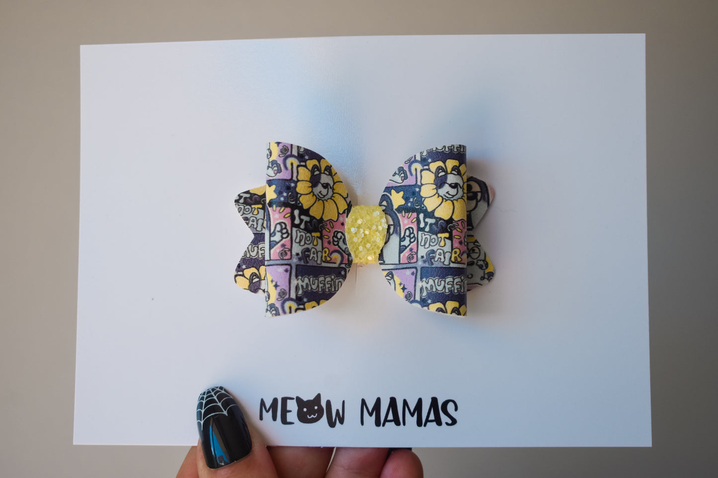 Muffin petite singular bow