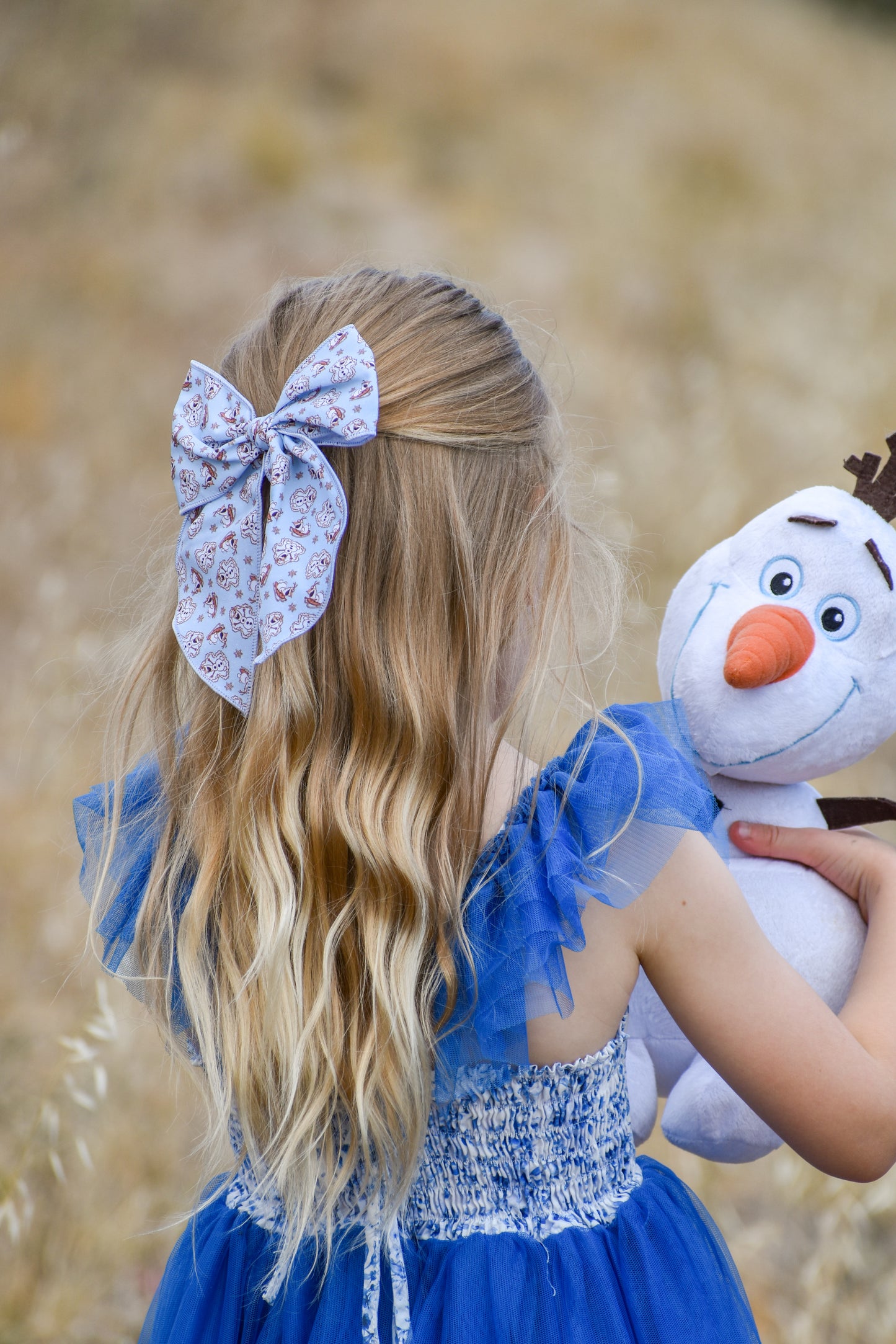 Olaf 5 inch hand tied sailor bow