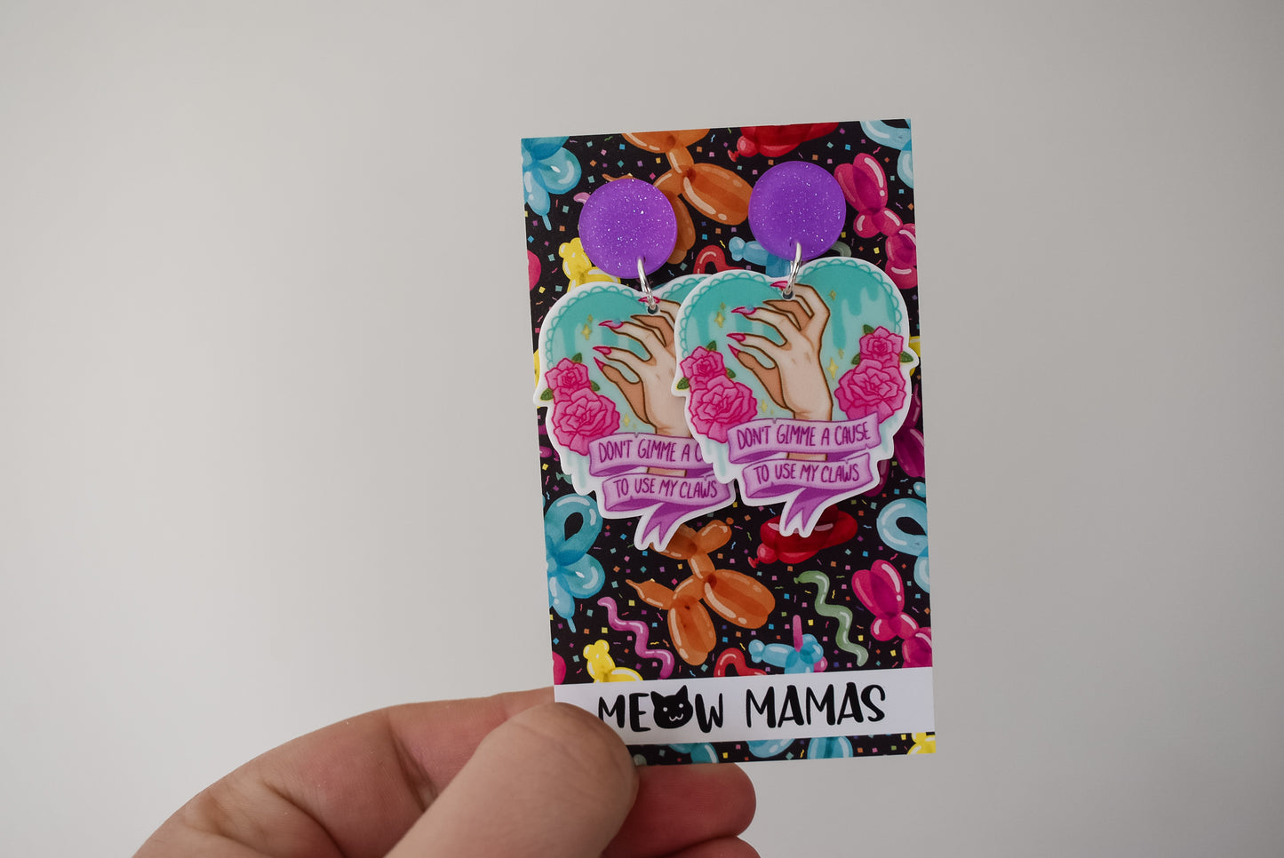 Claws dangle earrings