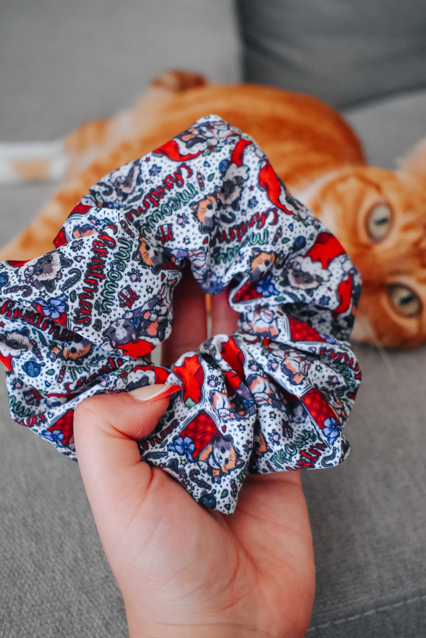 Meowy christmas scrunchie