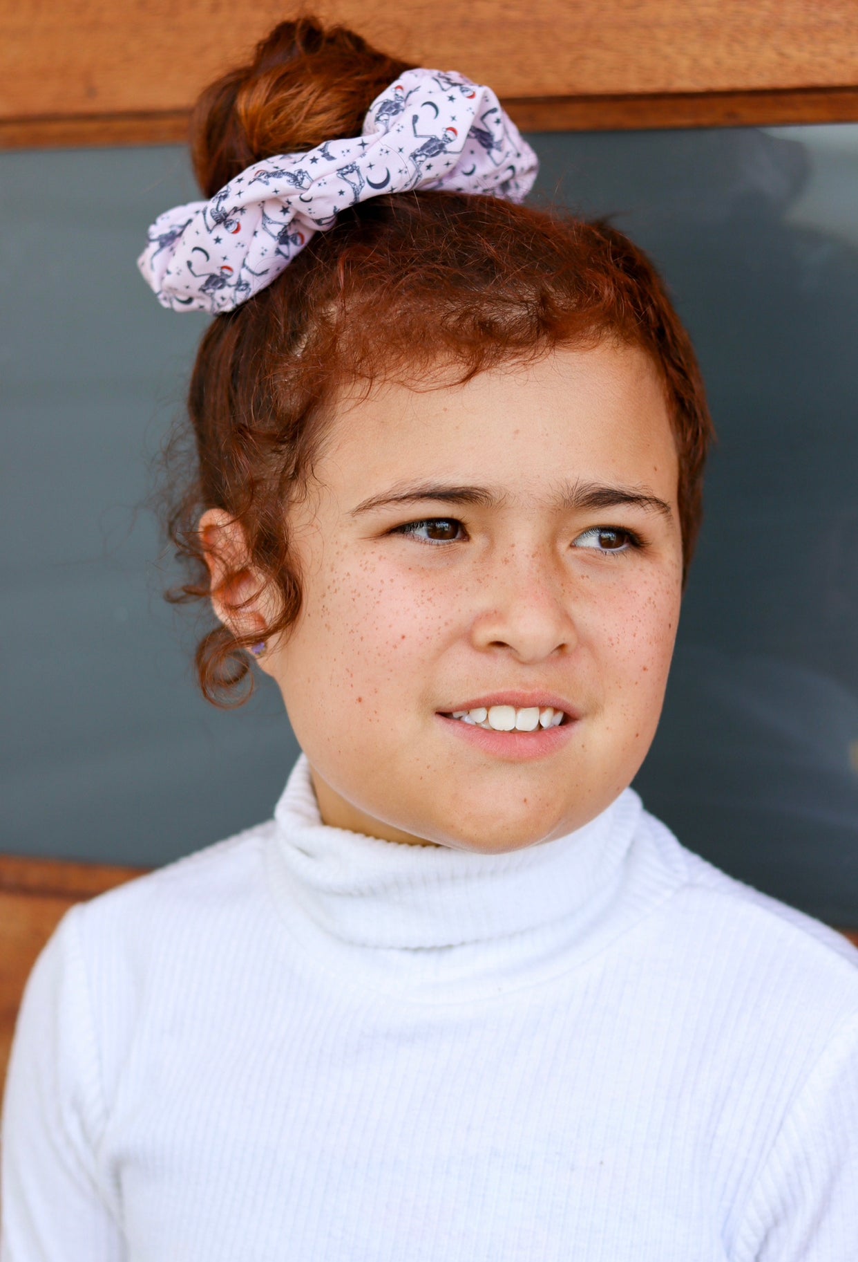 Dead inside but its christmas scrunchie