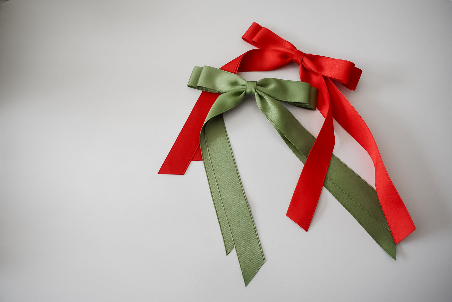 Vibrant red Skinny ribbon bow