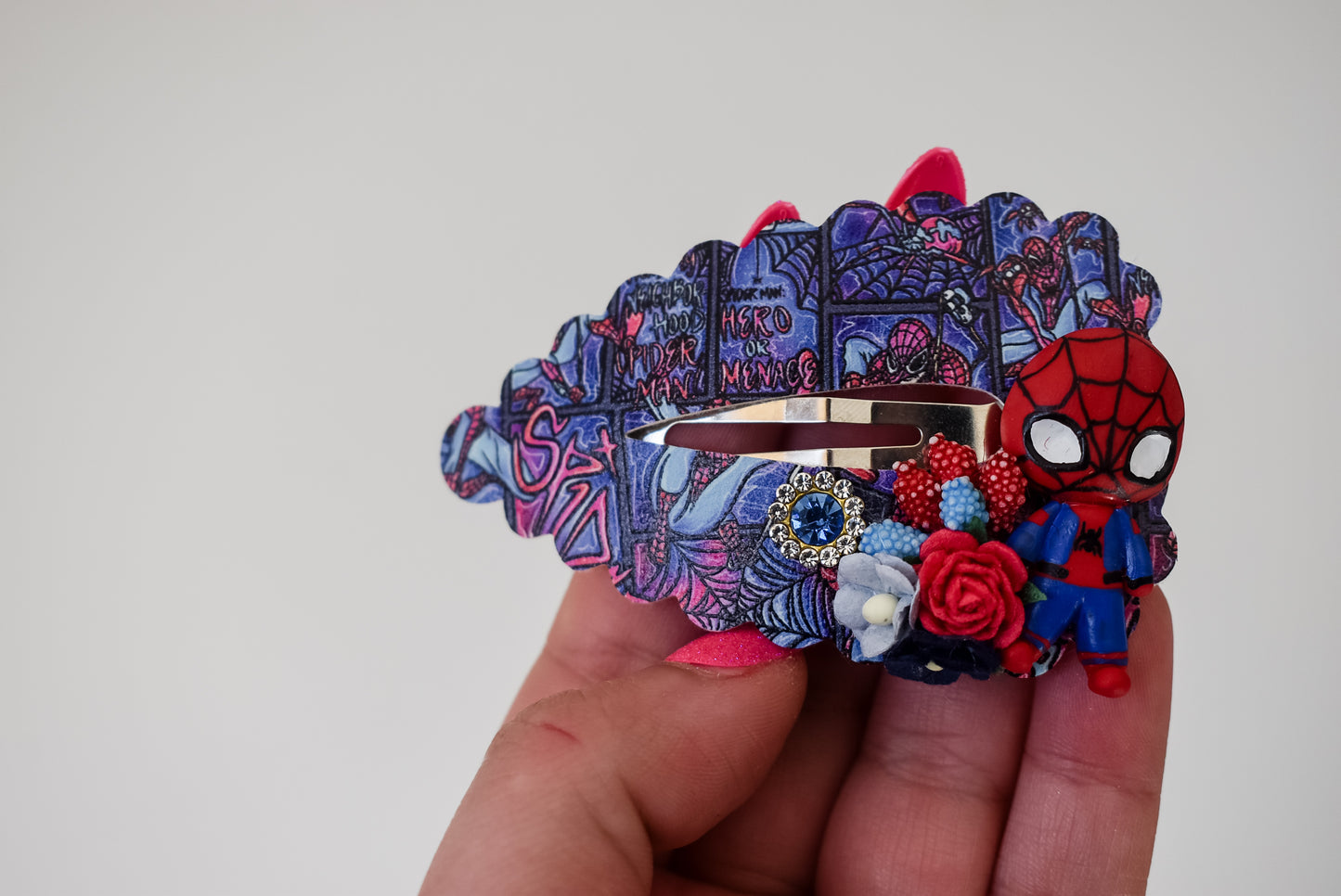 Spidey scense heart snap clip