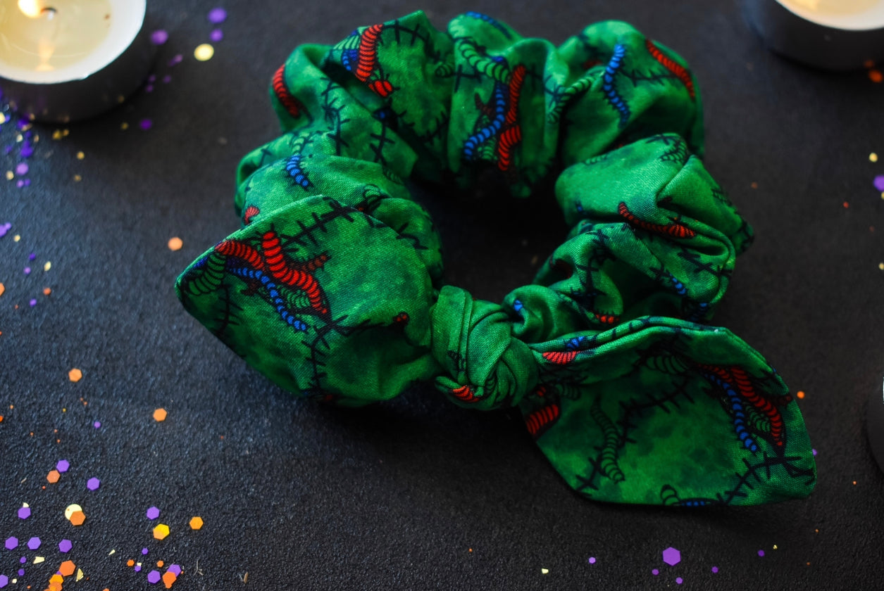 Boogie man small twist scrunchie