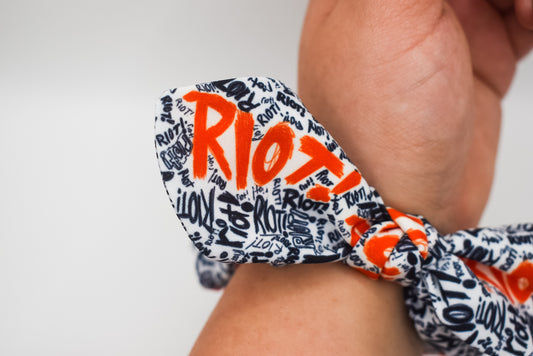 Paramore small twist scrunchie