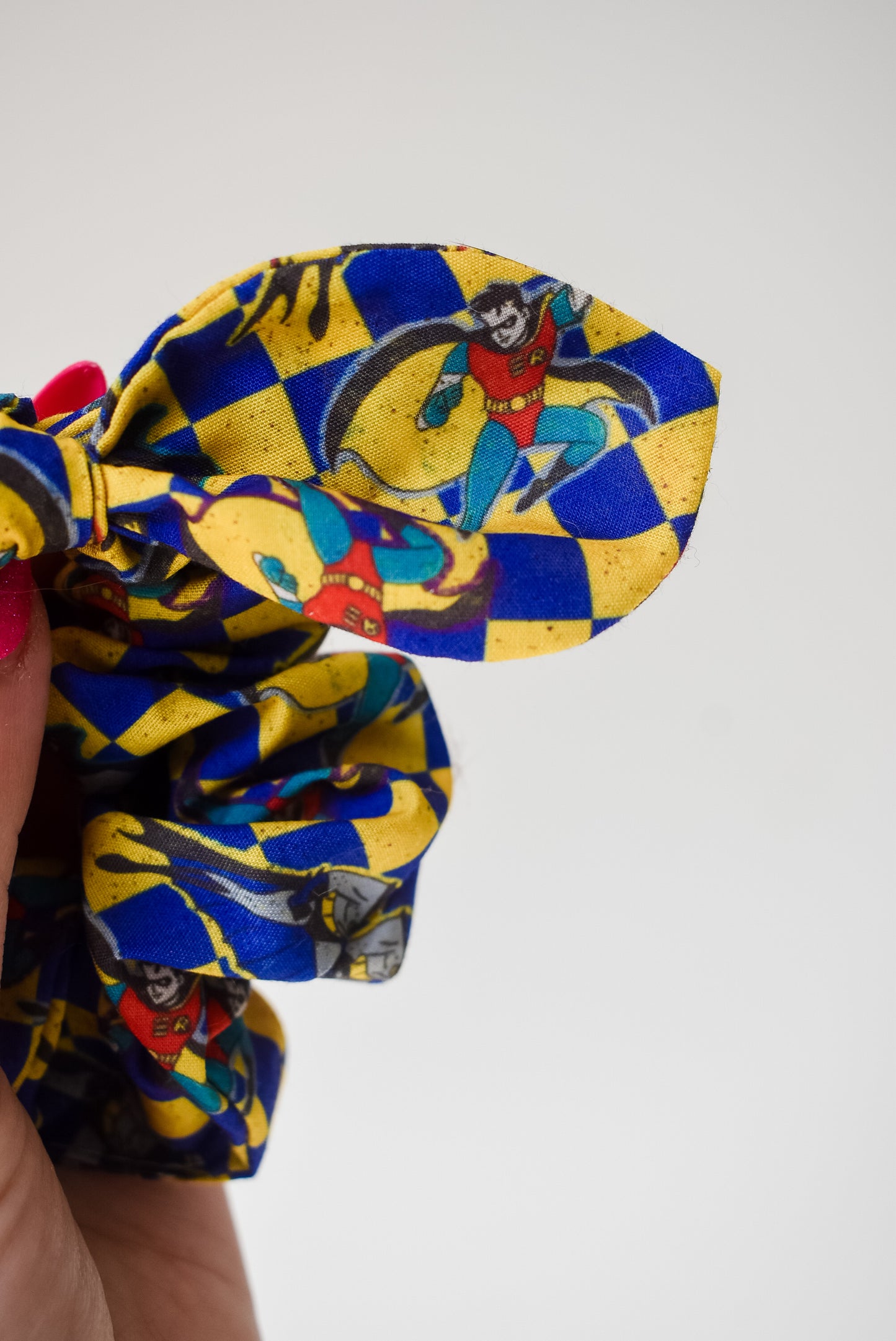 Retro batman twist scrunchie