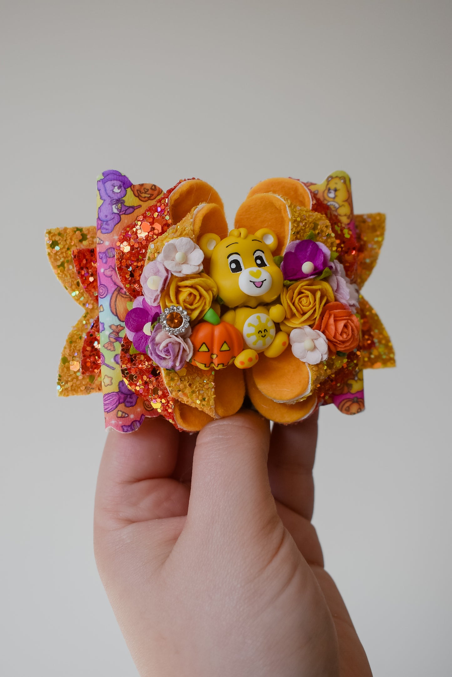 Scare bear yellow clay bow