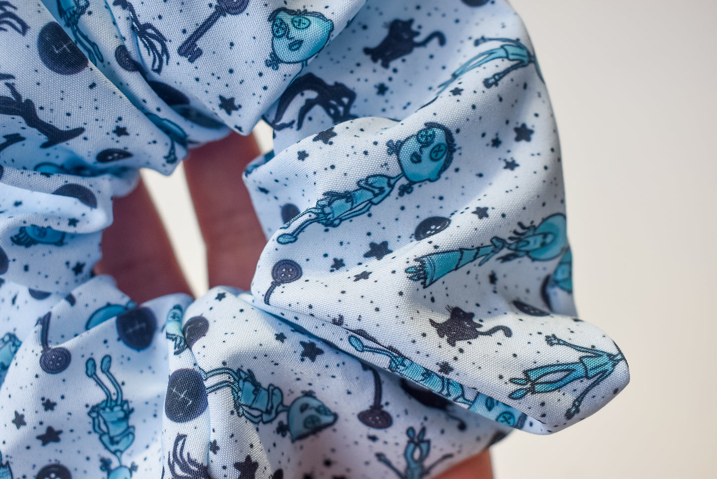 Button eye kids scrunchie