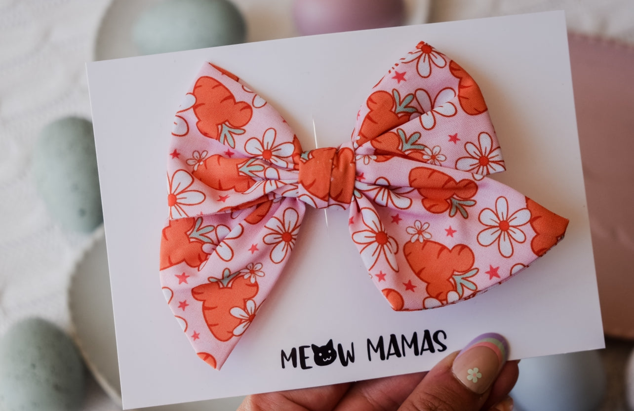 Mouse carrot Pinwheel bow