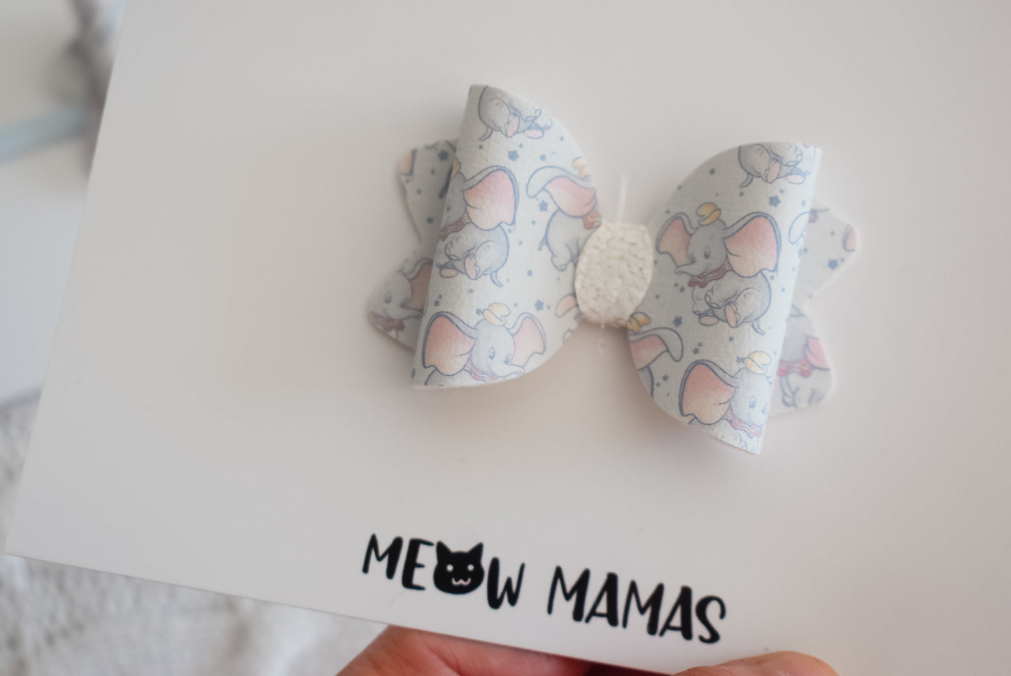 Dumbo singular bow