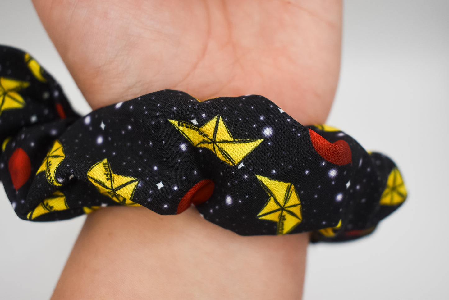 Georgie boat small twist scrunchie