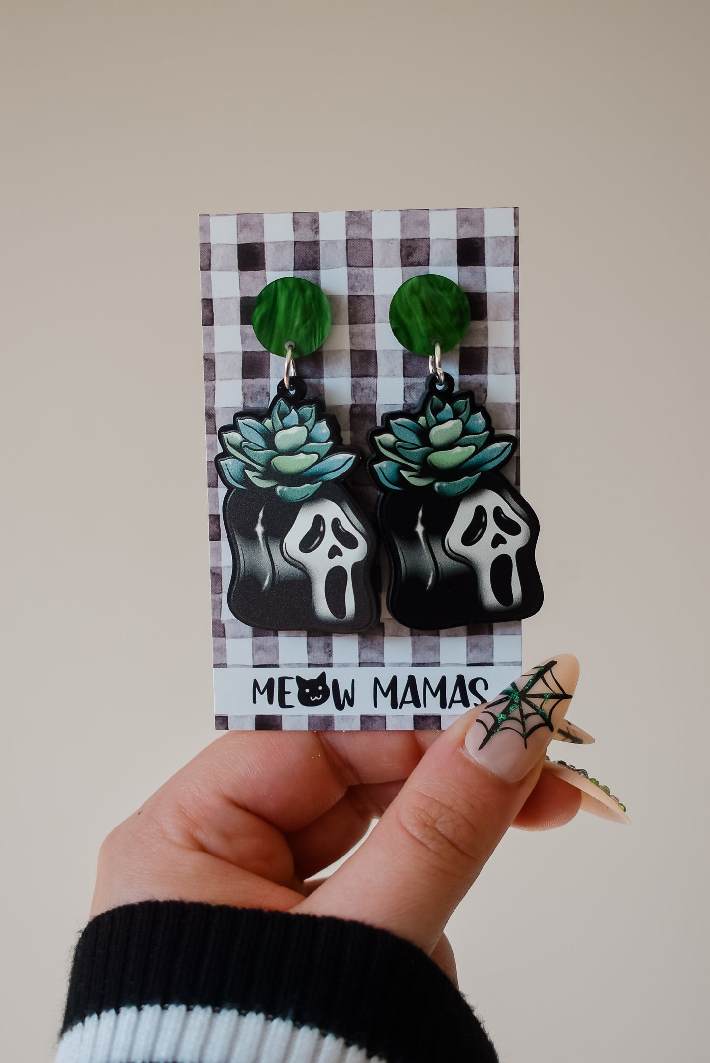 Scream planter Acrylic earrings