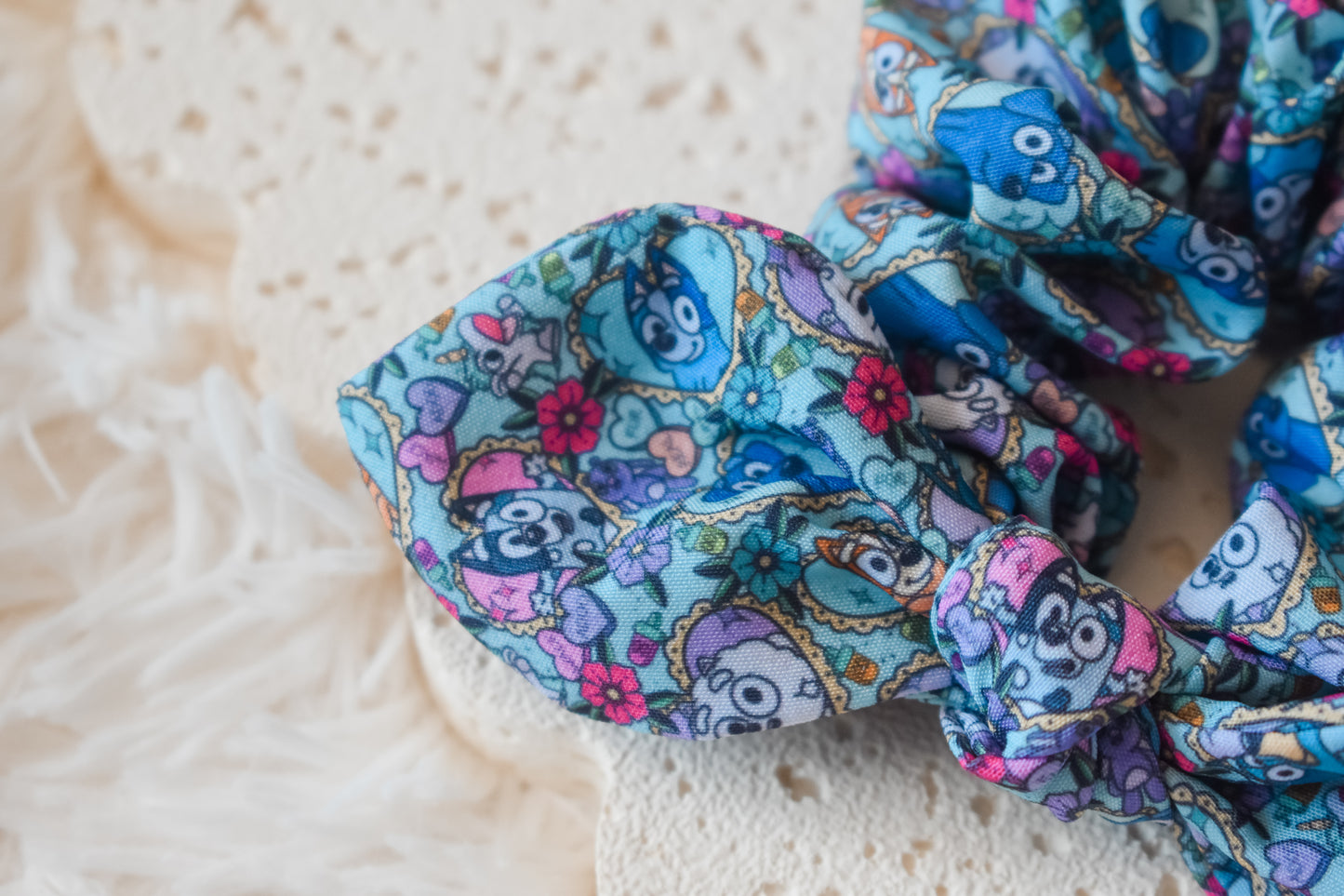Heeler mashup small twist scrunchie