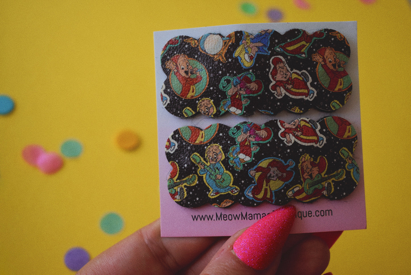 Vintage chimpmunk squiggle snap clip set