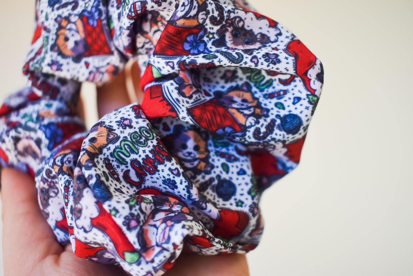 Meowy christmas scrunchie