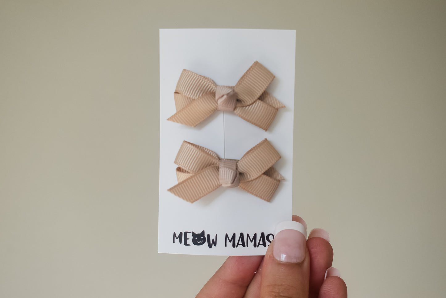 Boutique baby ribbon clips beige