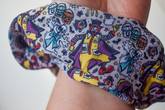 Spooky meal scrunchie