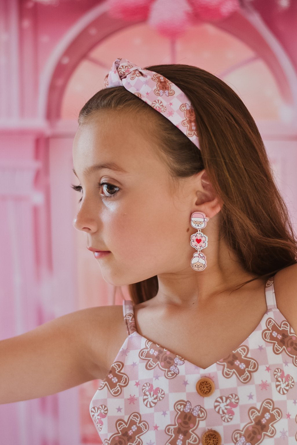 Pink gingerbread twist knot hard headband