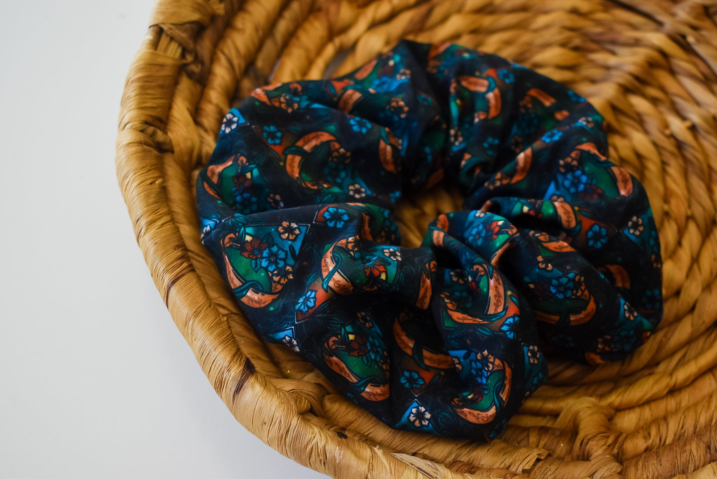 LOTR scrunchie
