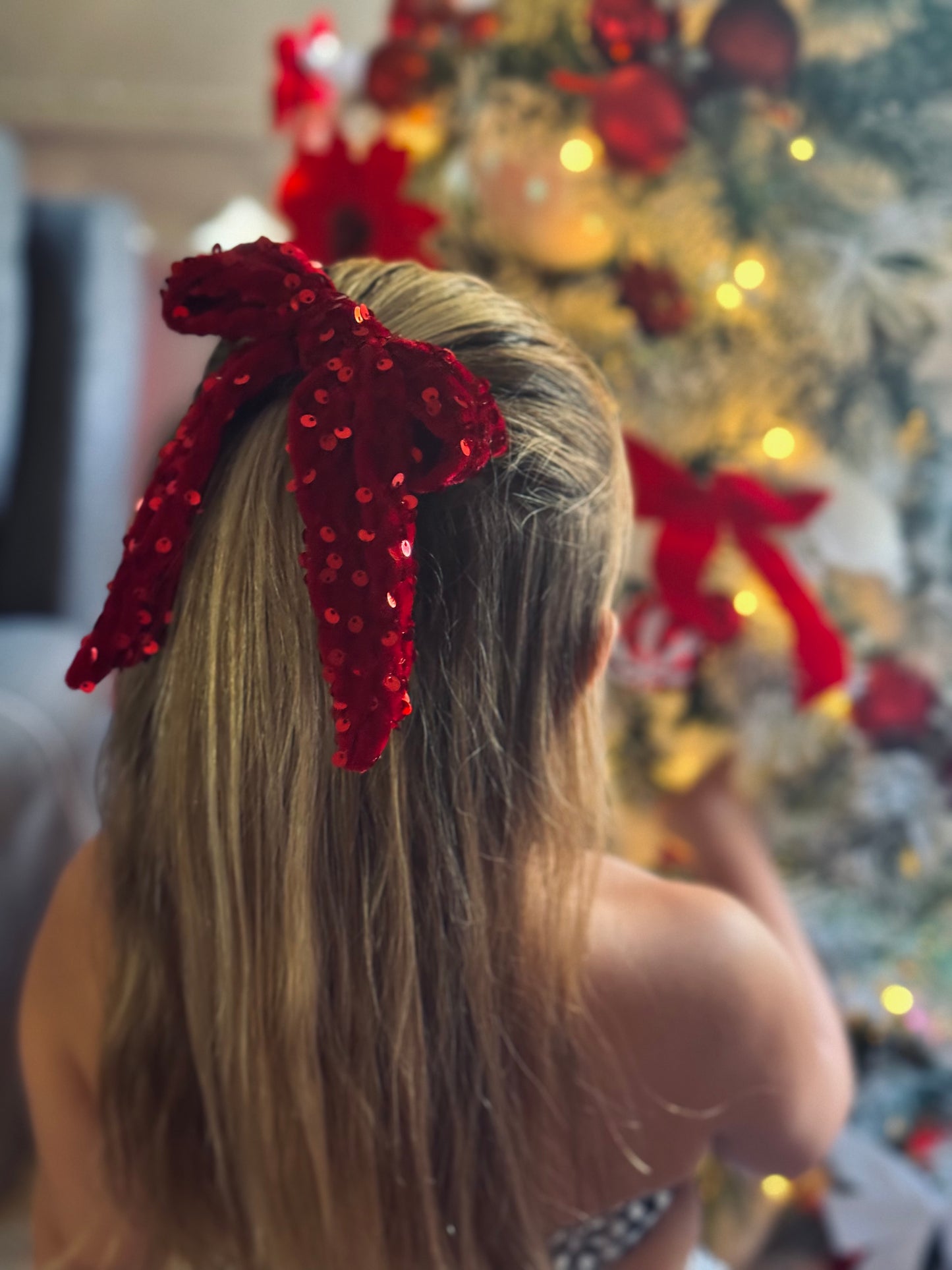 Sequin hand tied bow in colour Mariah