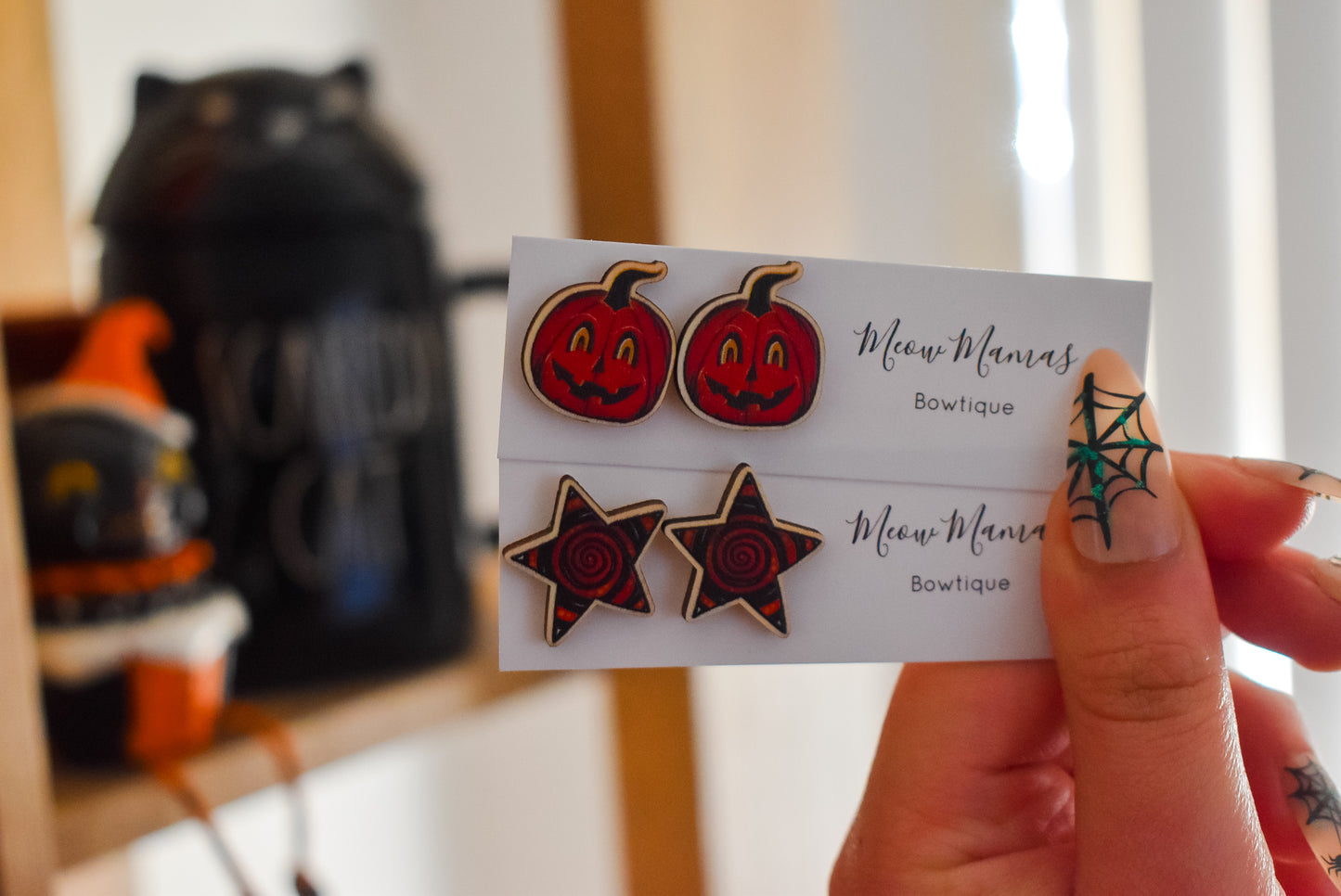 Retro halloween pumpkin stud set