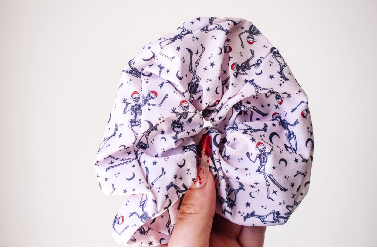 Dead inside but its christmas scrunchie