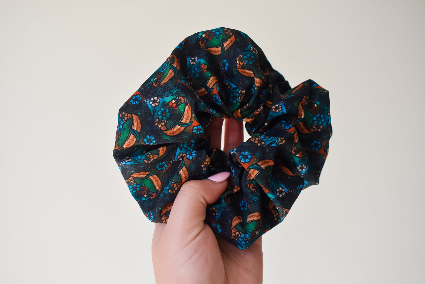 LOTR scrunchie
