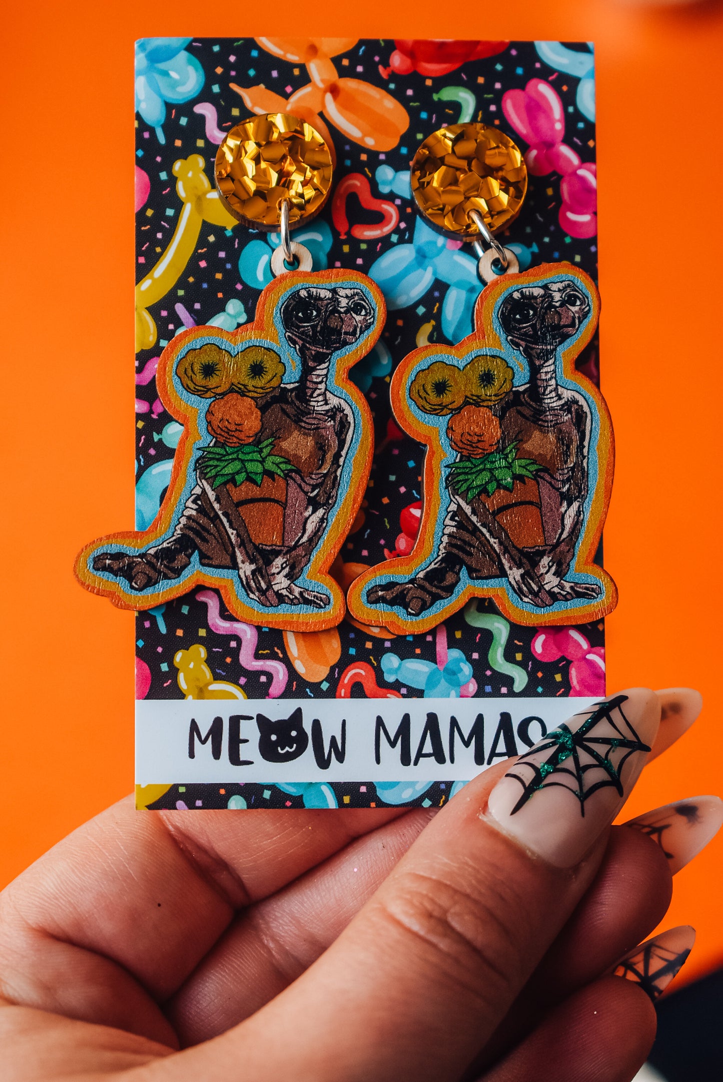 ET retro wooden dangles