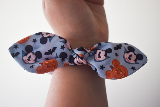 Muted mickey small twist scrunchie