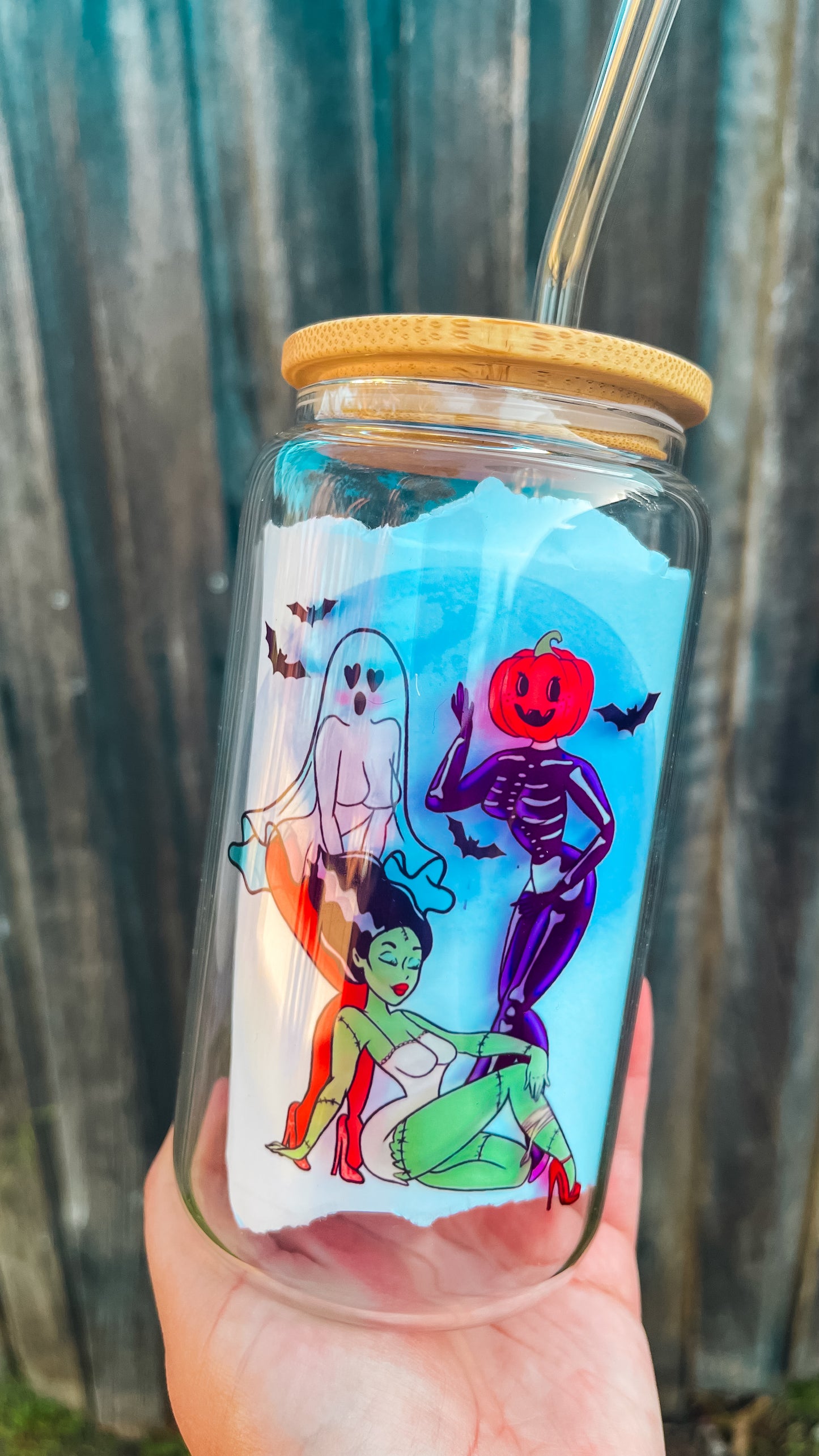 Spooky pinups cup