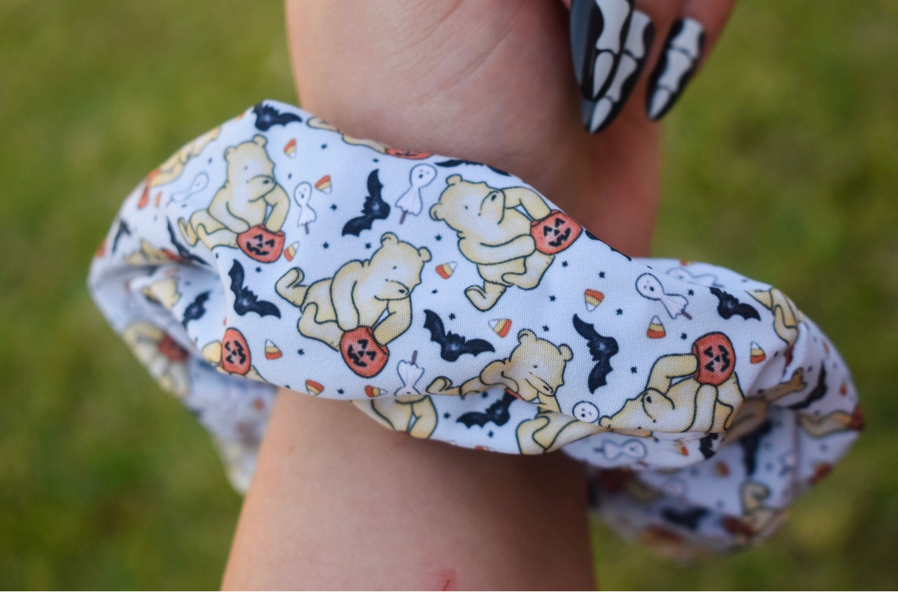 Spooky Vintage bear scrunchie