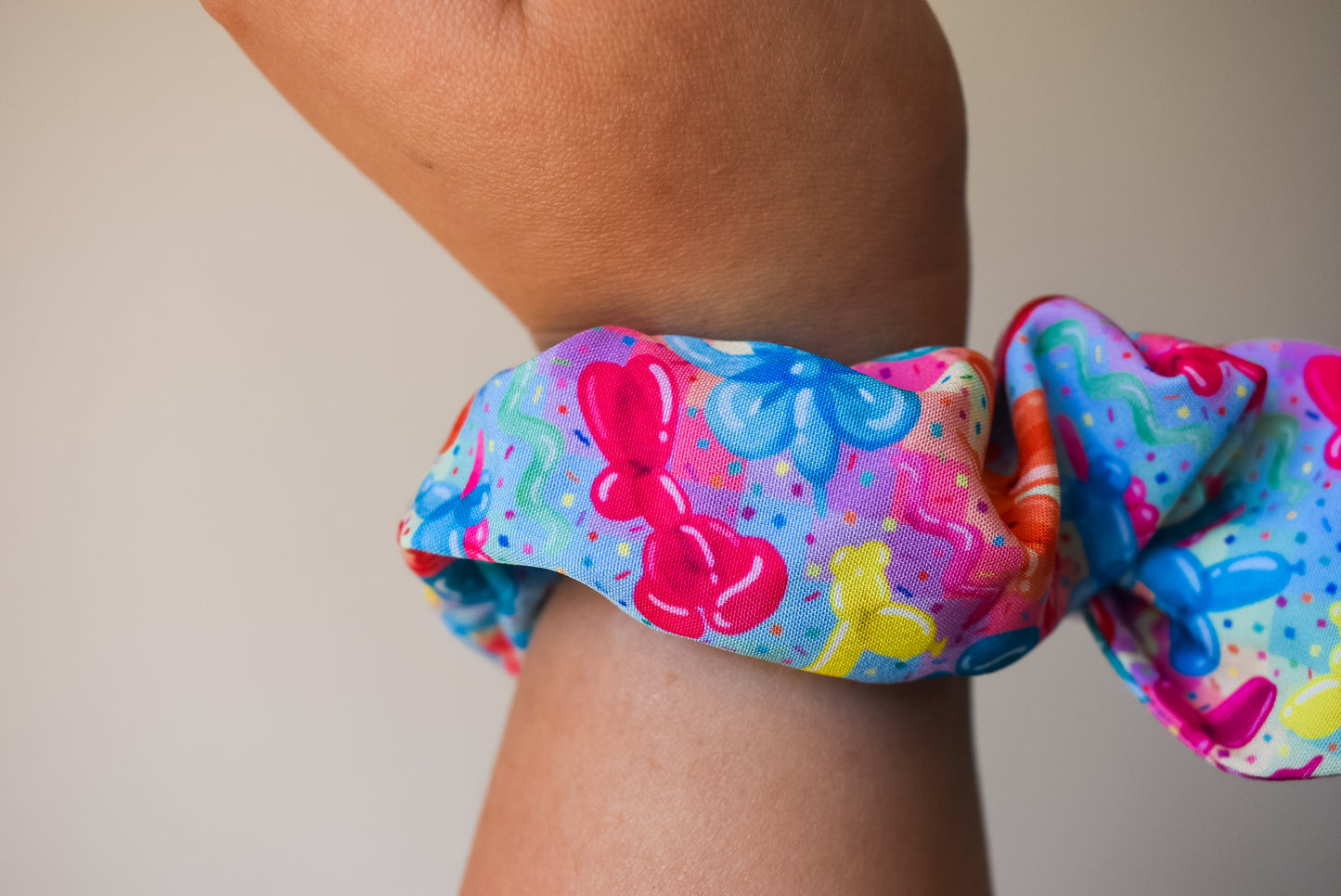 Balloon animal twist scrunchie