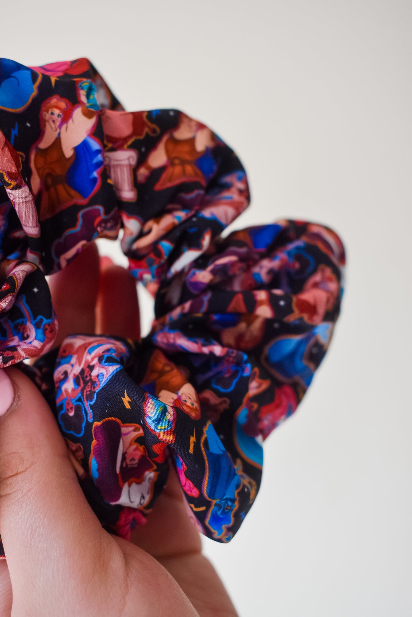 Hunkules scrunchie