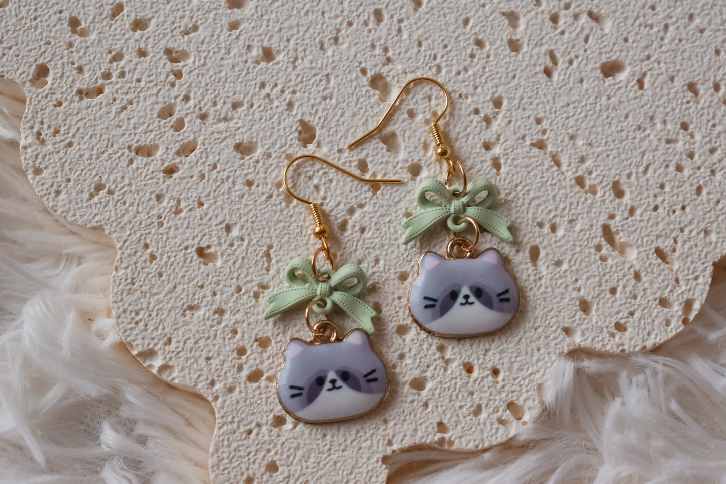 Kawaii cat earrings GREEN