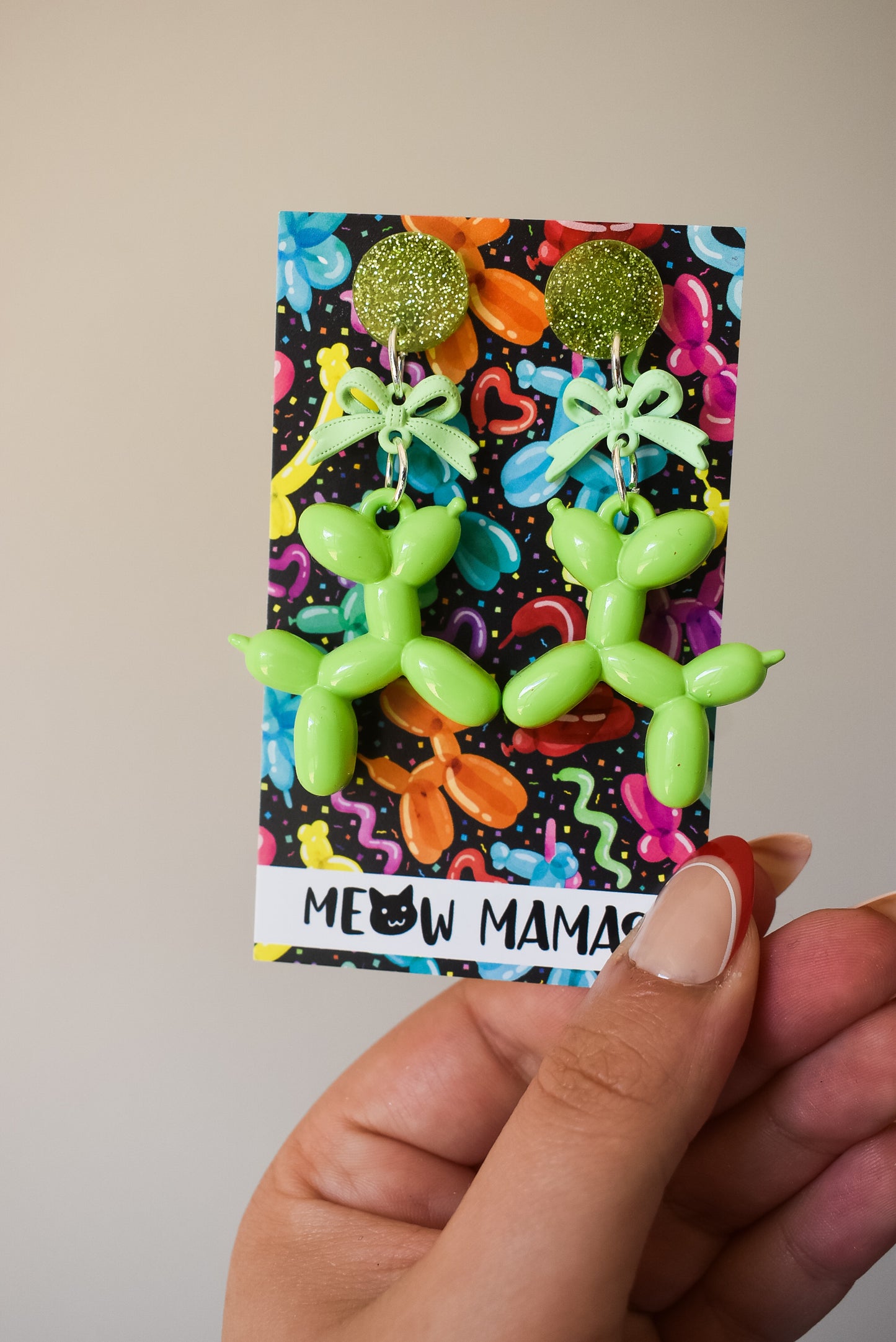 Balloon dog earrings GREEN