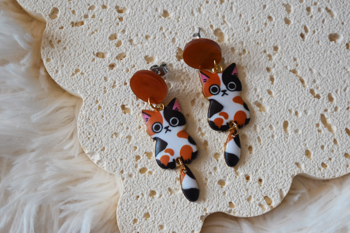 Dangle cat earrings orange and black