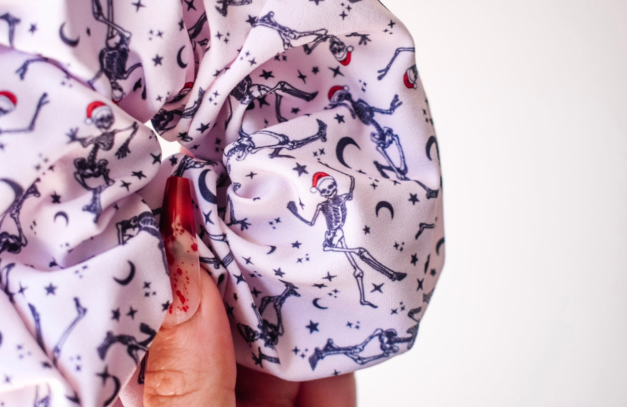 Dead inside but its christmas scrunchie