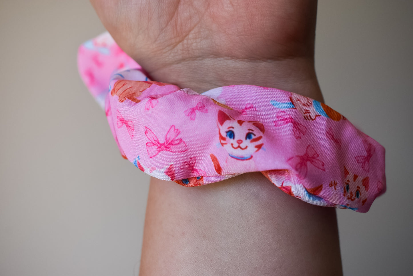 Kitties twist scrunchie