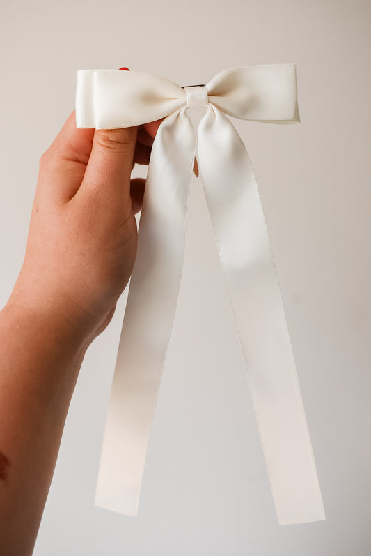 White medium ribbon bow
