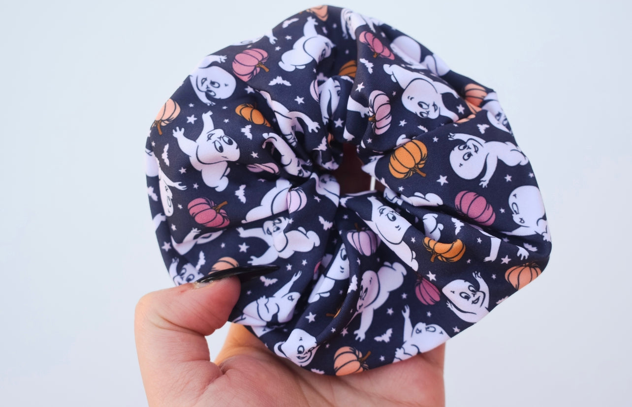 Casper scrunchie