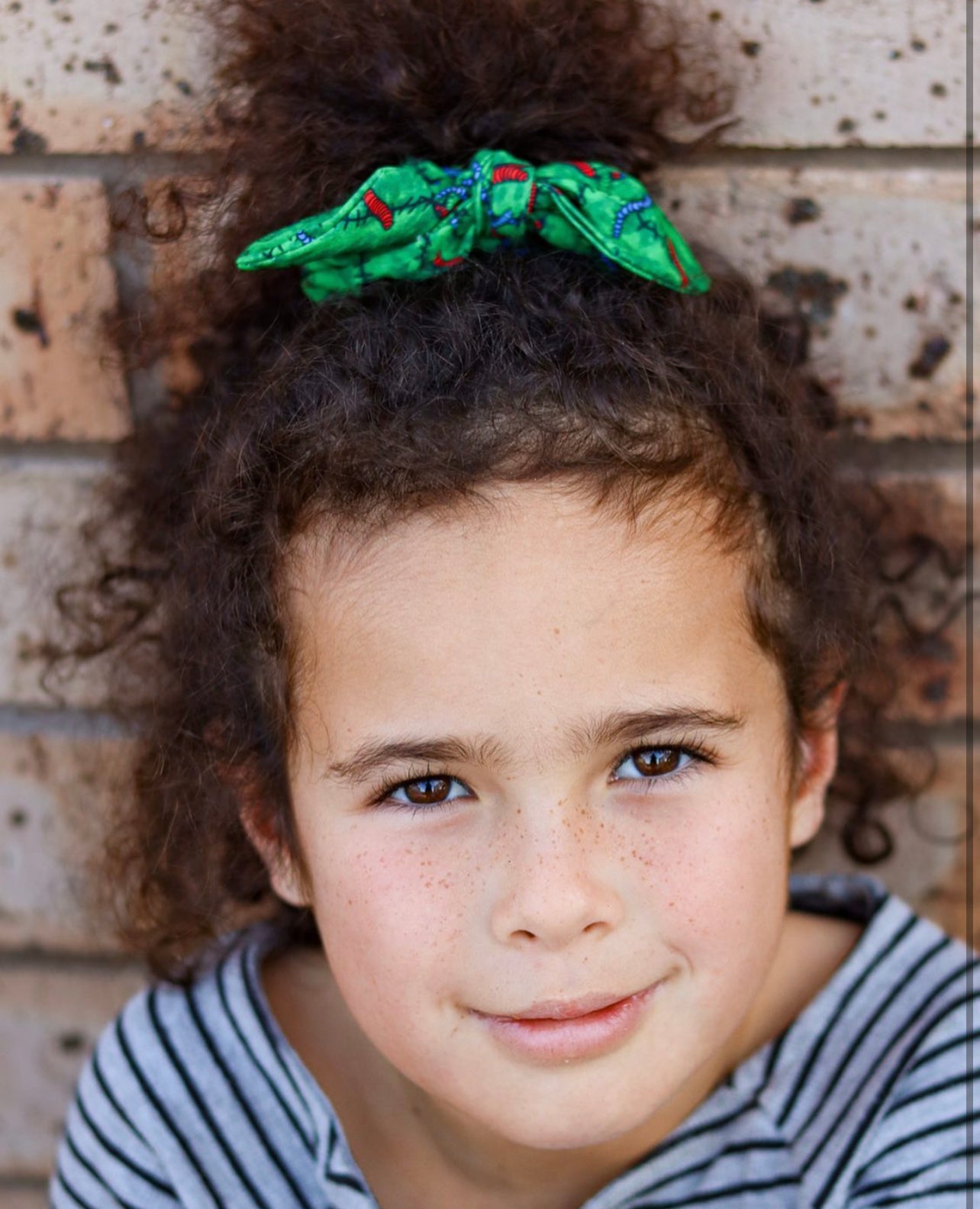 Boogie man small twist scrunchie