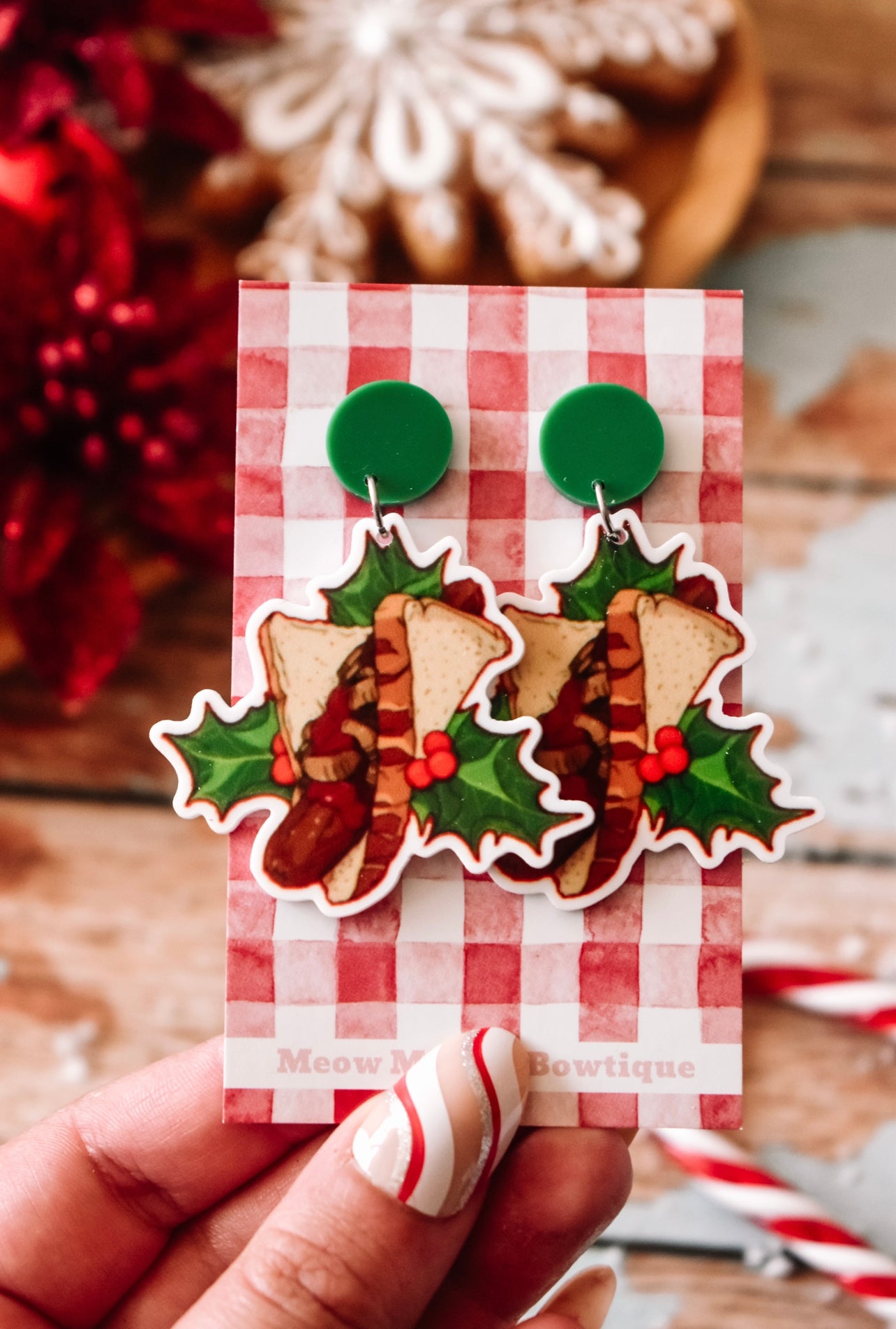 holiday snag dangles