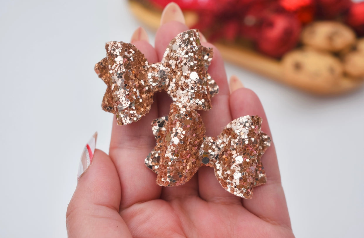 Light gold Teeny Tiny pigtail set