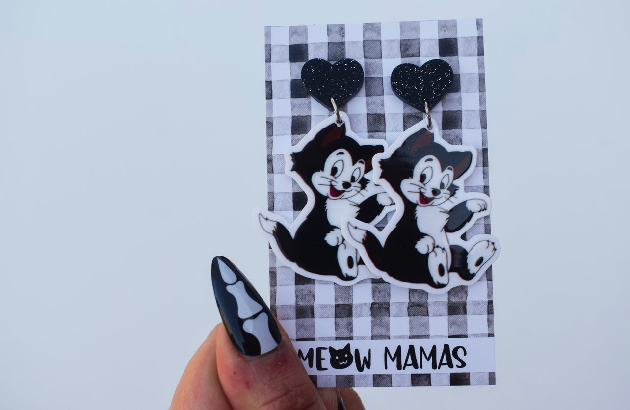 Figaro dangle earrings