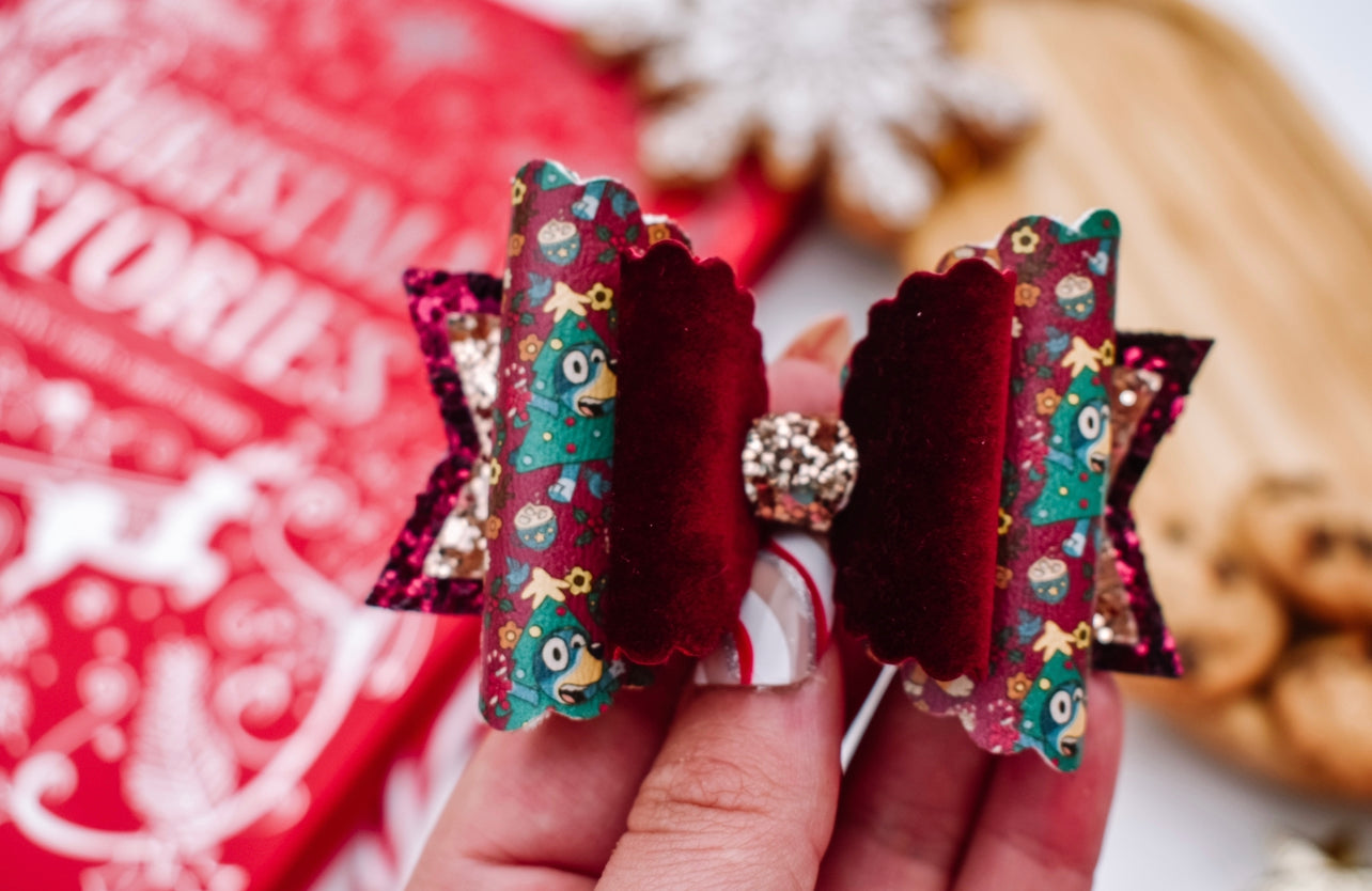 Burgandy christmas dog dolly bow
