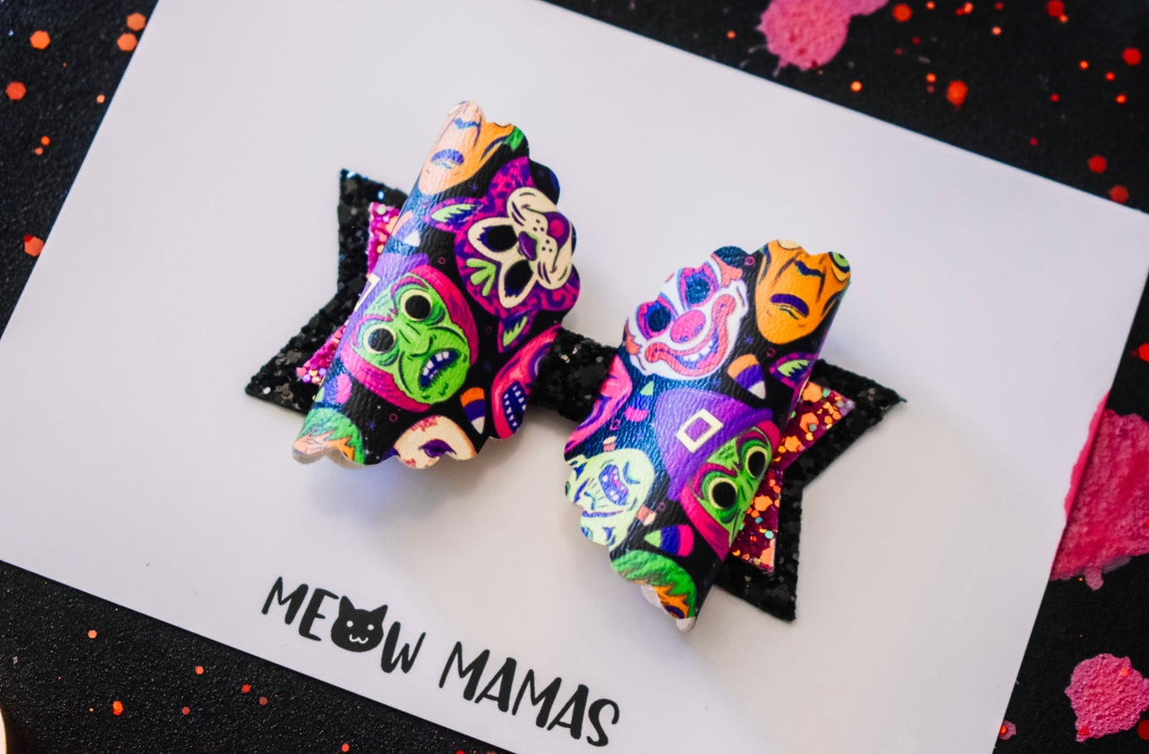 Halloween retro masks scallop bow